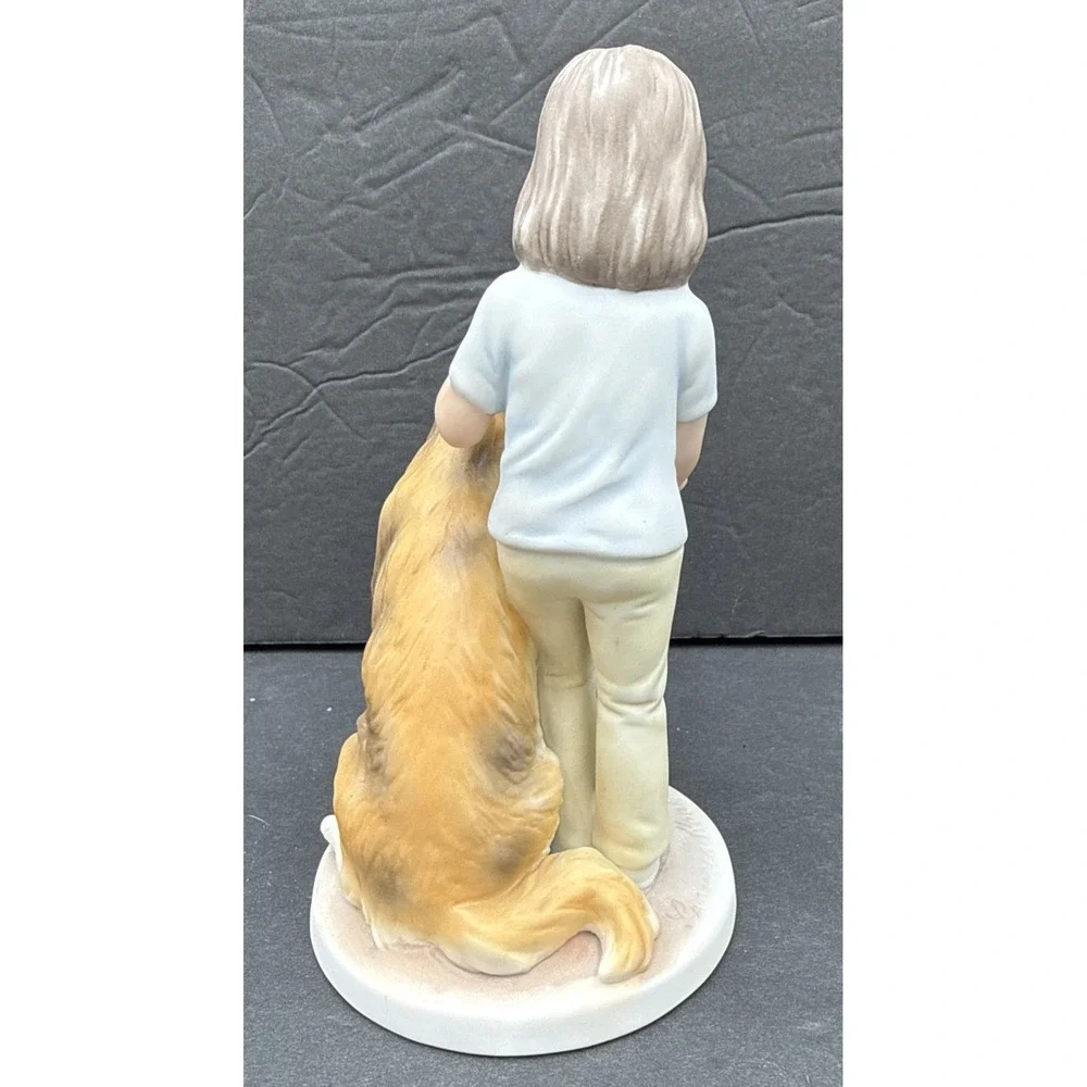 Vintage 1984 France's Hook Good Doggie Figurine Ceramic Dog Numbered Signed
